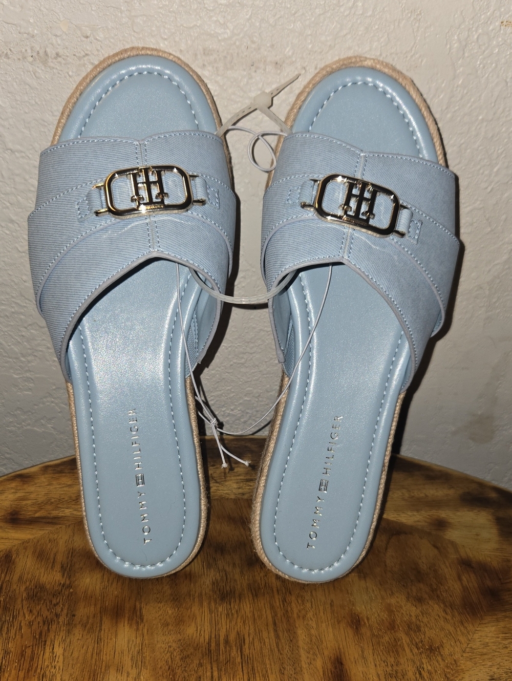 NWOT Womens Tommy Hilfiger Faux Leather Espadrille Slides In Size 8.5